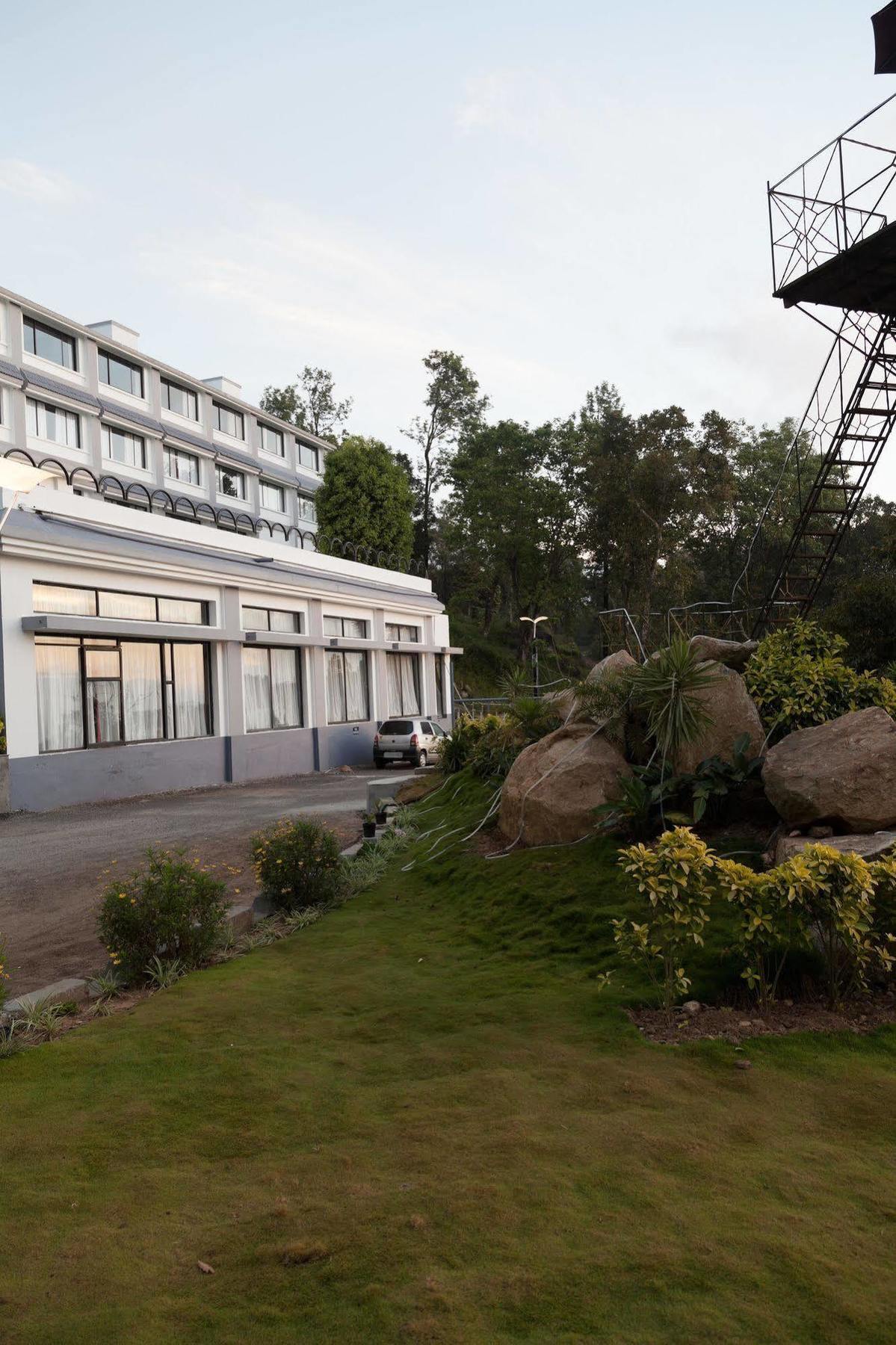Munnar - Terrace Greens, A Sterling Holidays Resort Exterior photo